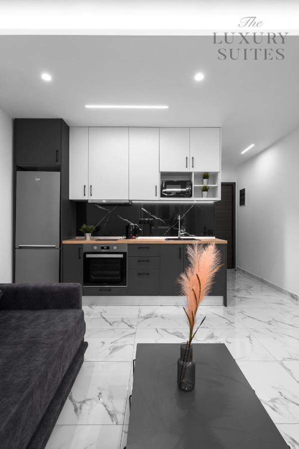 Adoorable, The Luxury Apartment
